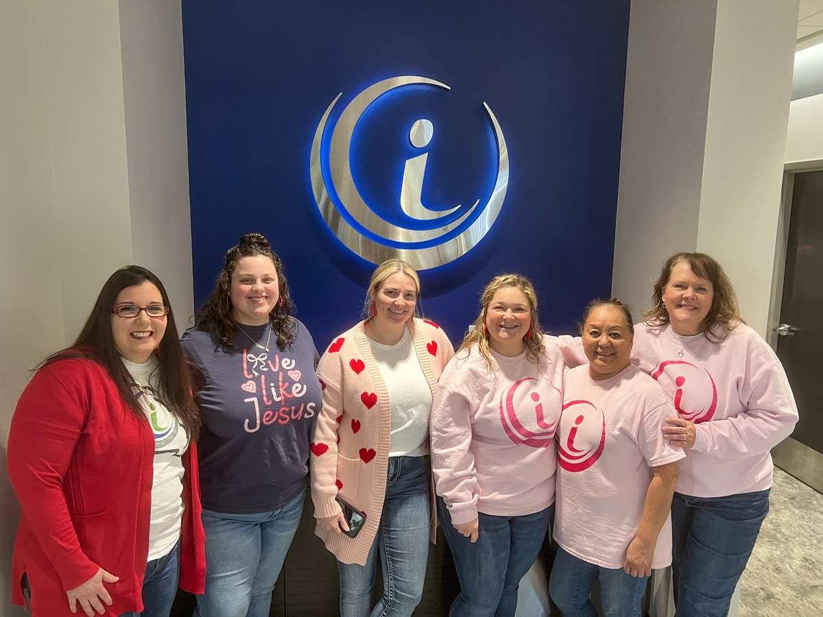 💖 Infuze Credit Union wishes you a Happy Valentine’s Day! 💕 We appreciate our members and hope your day is filled with love and happiness! 😉💰 #HappyValentinesDay