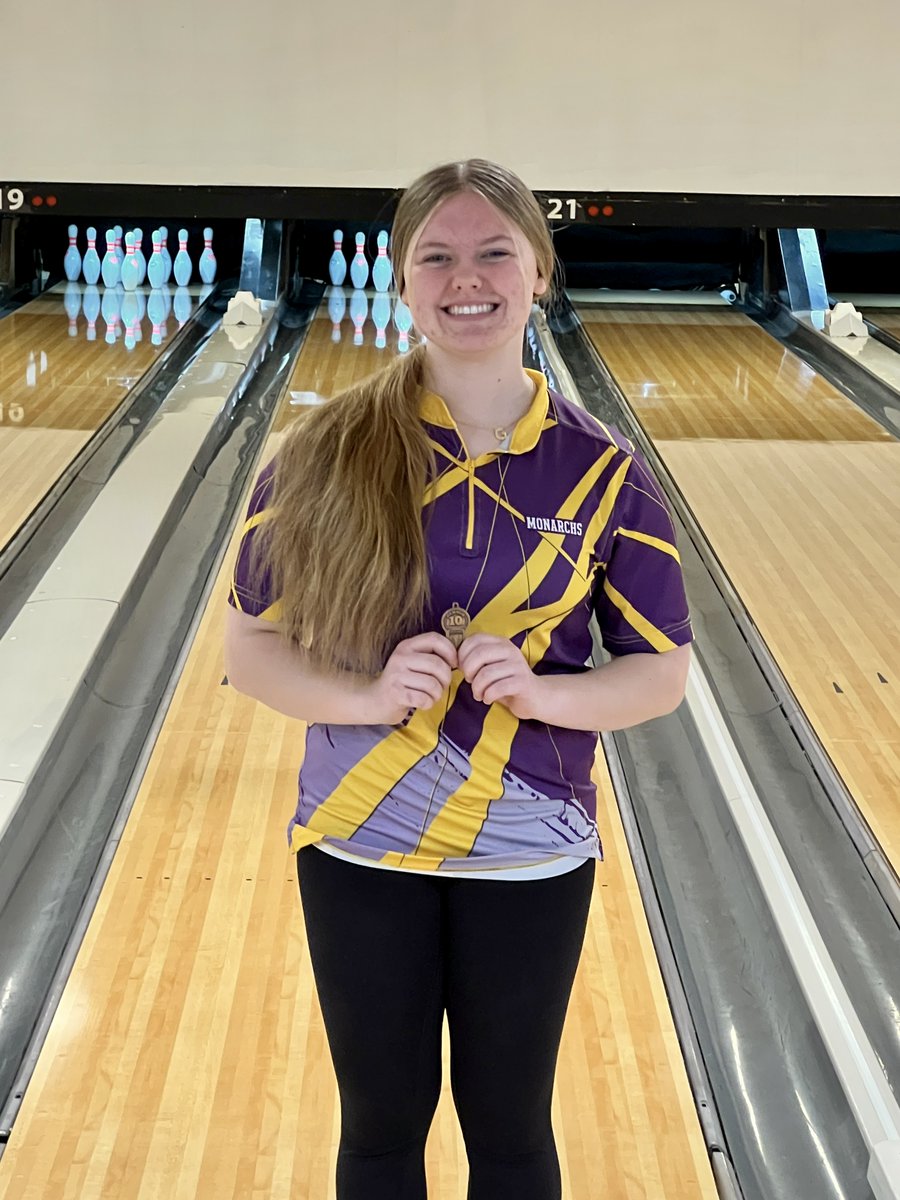Congrats to Grace Collins for placing 4th in individuals at the Hawkeye 10 tournament. 

Grace Collins 4th - 383 (170, 213)