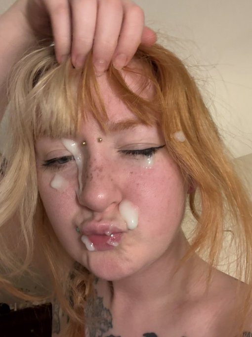 Watch Starryfawnn ✨'s leaked NSFW photo on TwXstars