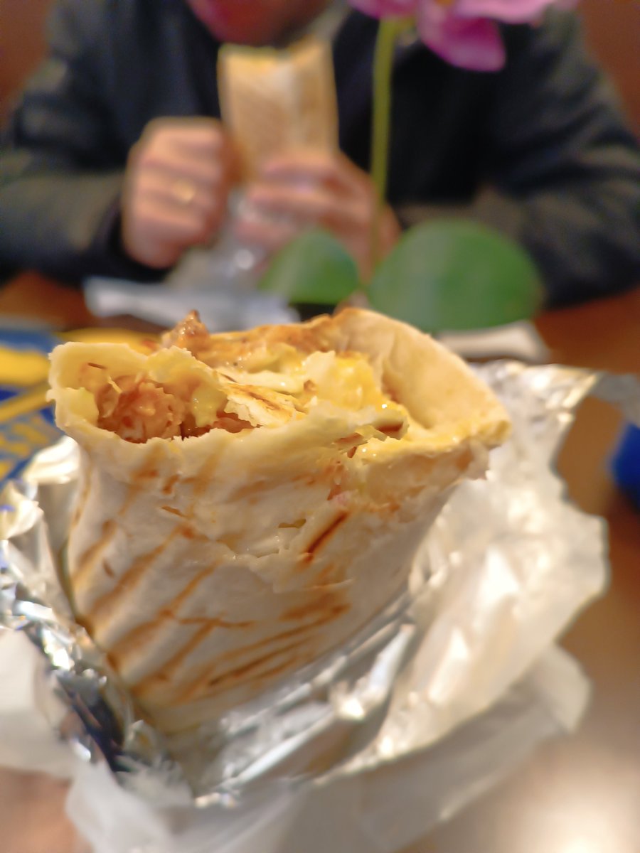 BartkCSB1929's tweet photo. #ARKPOL
ten kebab(łagodny sos) miał więcej charakteru niż cała drużyna Arki dzisiaj. https://t.co/fgCxXYChRC