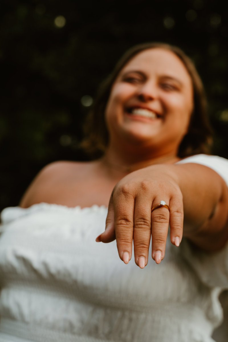 helloitseesha's tweet image. Life right now is bliss