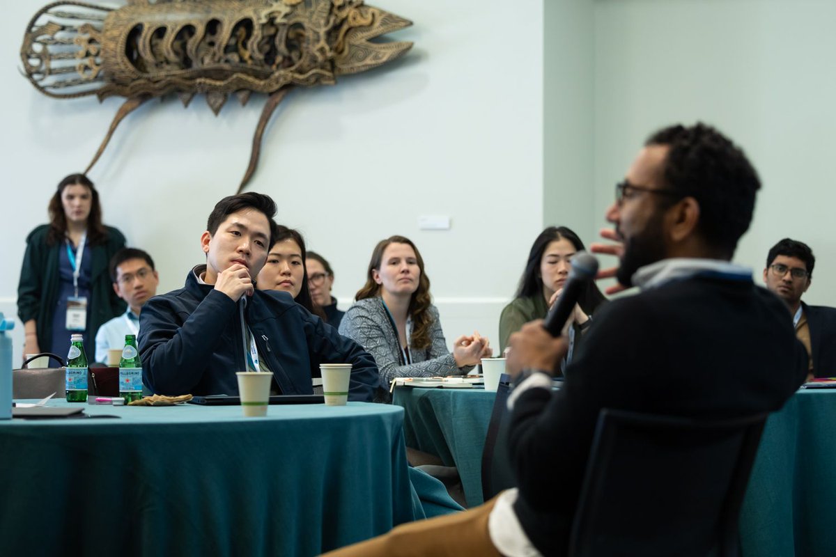 Schmidt Science Fellows (@schmidtfellows) on Twitter photo “As you get views of more and more paths, you map out the landscape, and you can make your own path” <a href="/UCBerkeley/">UC Berkeley</a> Aaron Streets on the Road(s) to Faculty and staying true to your goals, as part of our Science Leadership Program schmidtsciencefellows.org/program/leader… “As you get views of more and more paths, you map out the landscape, and you can make your own path” <a href="/UCBerkeley/">UC Berkeley</a> Aaron Streets on the Road(s) to Faculty and staying true to your goals, as part of our Science Leadership Program schmidtsciencefellows.org/program/leader…