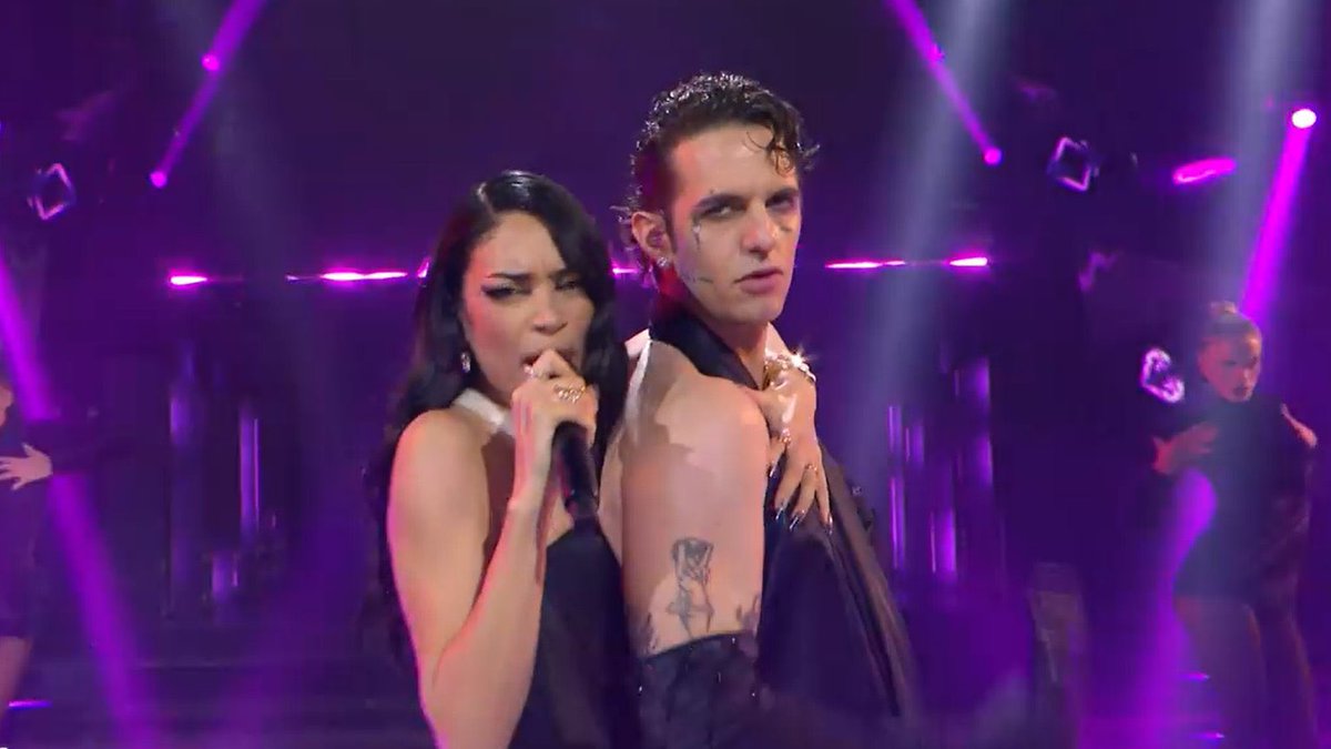 Il bi panic olio su tela!

#sanremo2025