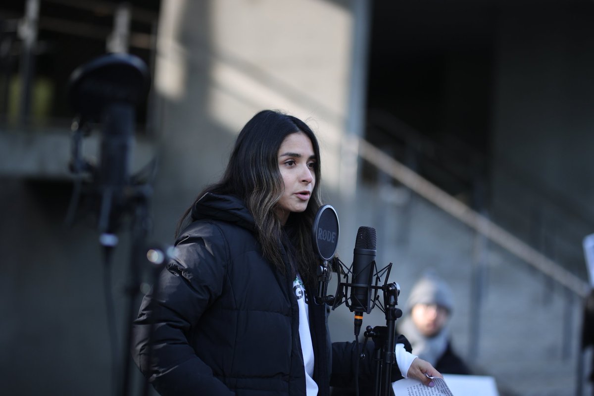 justin4OR's tweet image. We are working in coalition with other orgs, and we were there on Day 1 speaking out against the billionaire agenda. Pacificgreens.org 

youtu.be/7e3N2yJHlgQ?si…