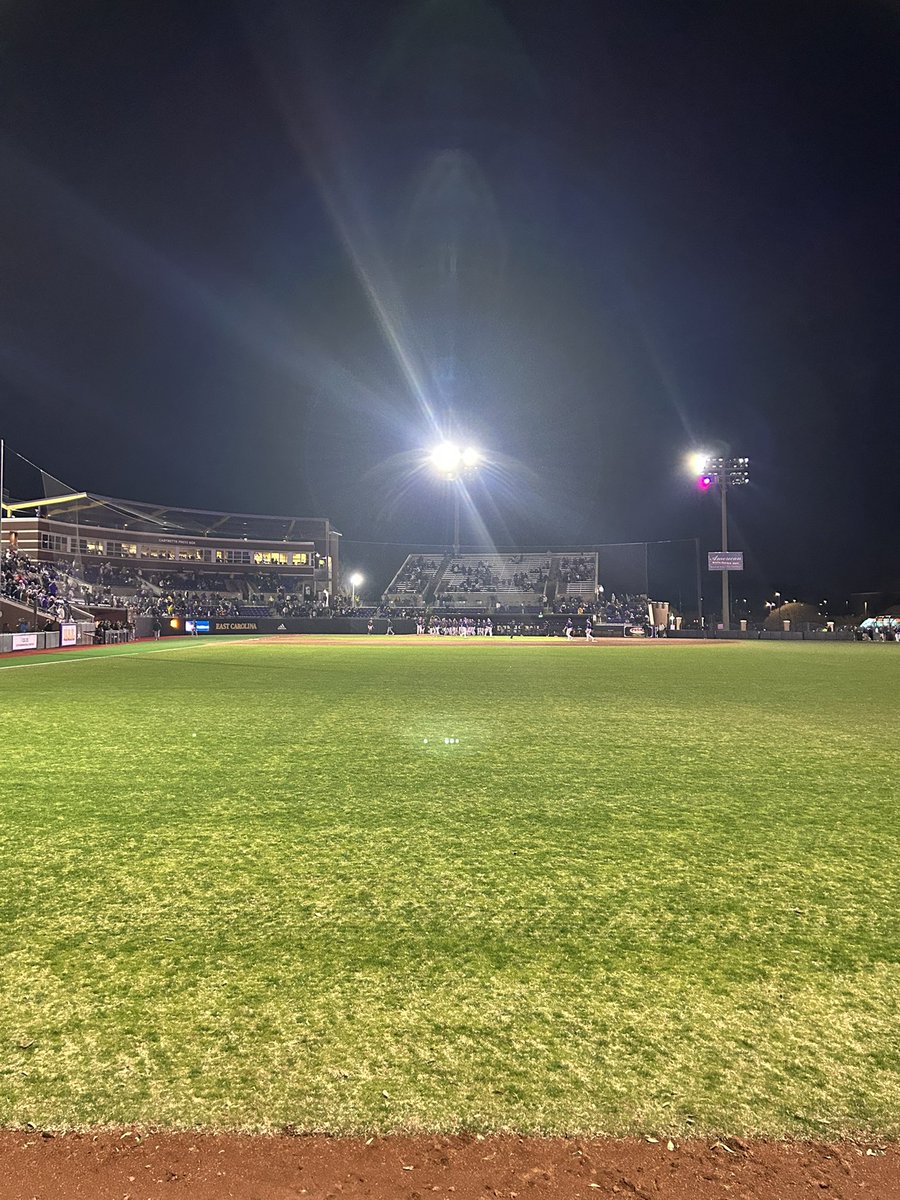 Great win by the Pirates to even the series at 1-1
ECU- 4 George Mason- 3