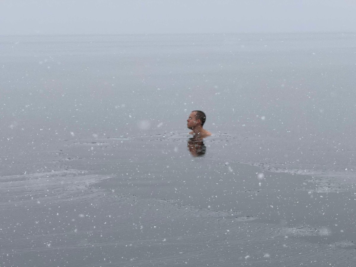 minowanowa's tweet image. マイナス10度の中天然アイスバスしてきます。