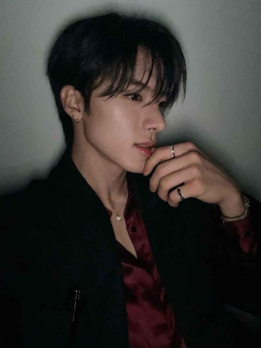 open.spotify.com/track/5KjqbPDZ…