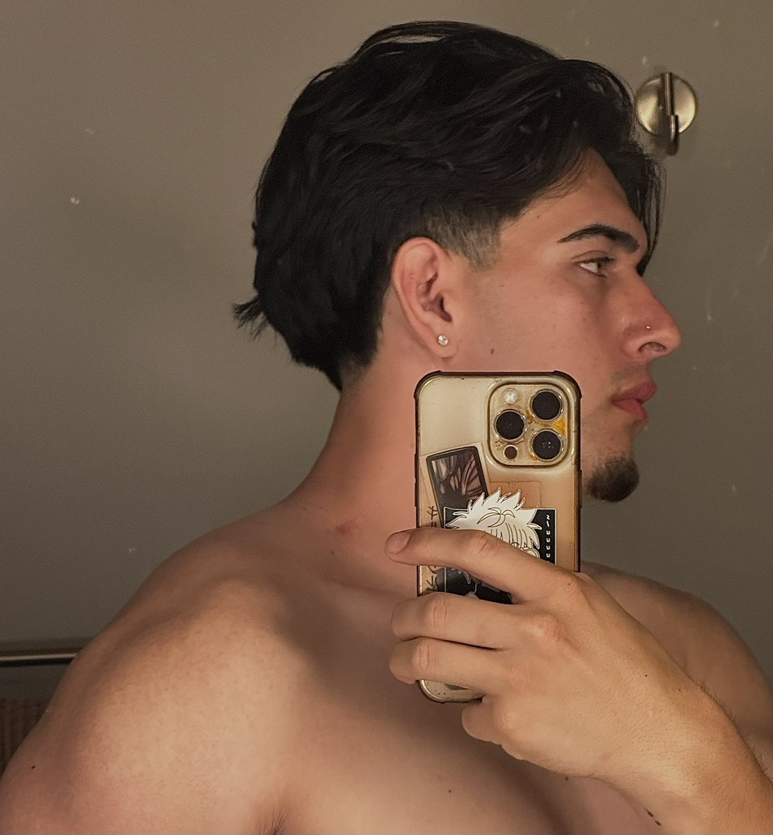 chris 🖤 tweet media