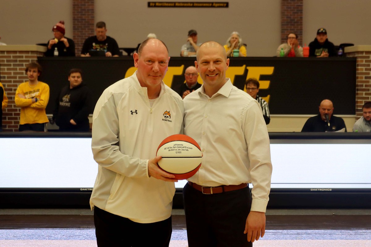 Wayne State Wildcats (@wscwildcats) on Twitter photo .<a href="/WayneStateMBB/">Wayne State MBB</a> head coach Jeff Kaminsky presented with a commemorative ball prior to tonight's home game vs. St. Cloud State for becoming all-time wins leader earlier this season vs. Sioux Falls. Congrats Coach!!! #PlayforthePaw .<a href="/WayneStateMBB/">Wayne State MBB</a> head coach Jeff Kaminsky presented with a commemorative ball prior to tonight's home game vs. St. Cloud State for becoming all-time wins leader earlier this season vs. Sioux Falls. Congrats Coach!!! #PlayforthePaw