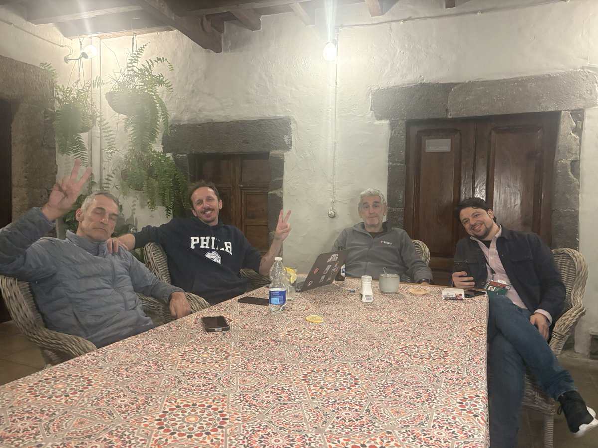 Totalmente preparados para THE DELAY HOUR. Desde la casa del Gran Colgado by <a href="/Endesa/">endesa</a>