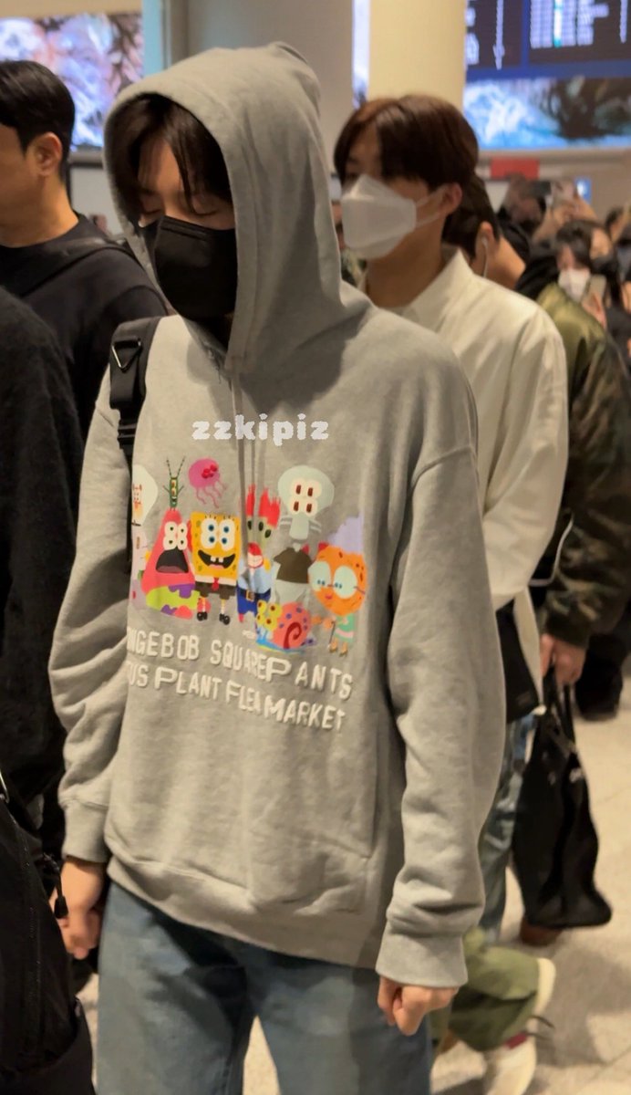 250215

자는중..💤💤💤

#준규 #JUNKYU #ジュンギュ #트레저 #TREASURE