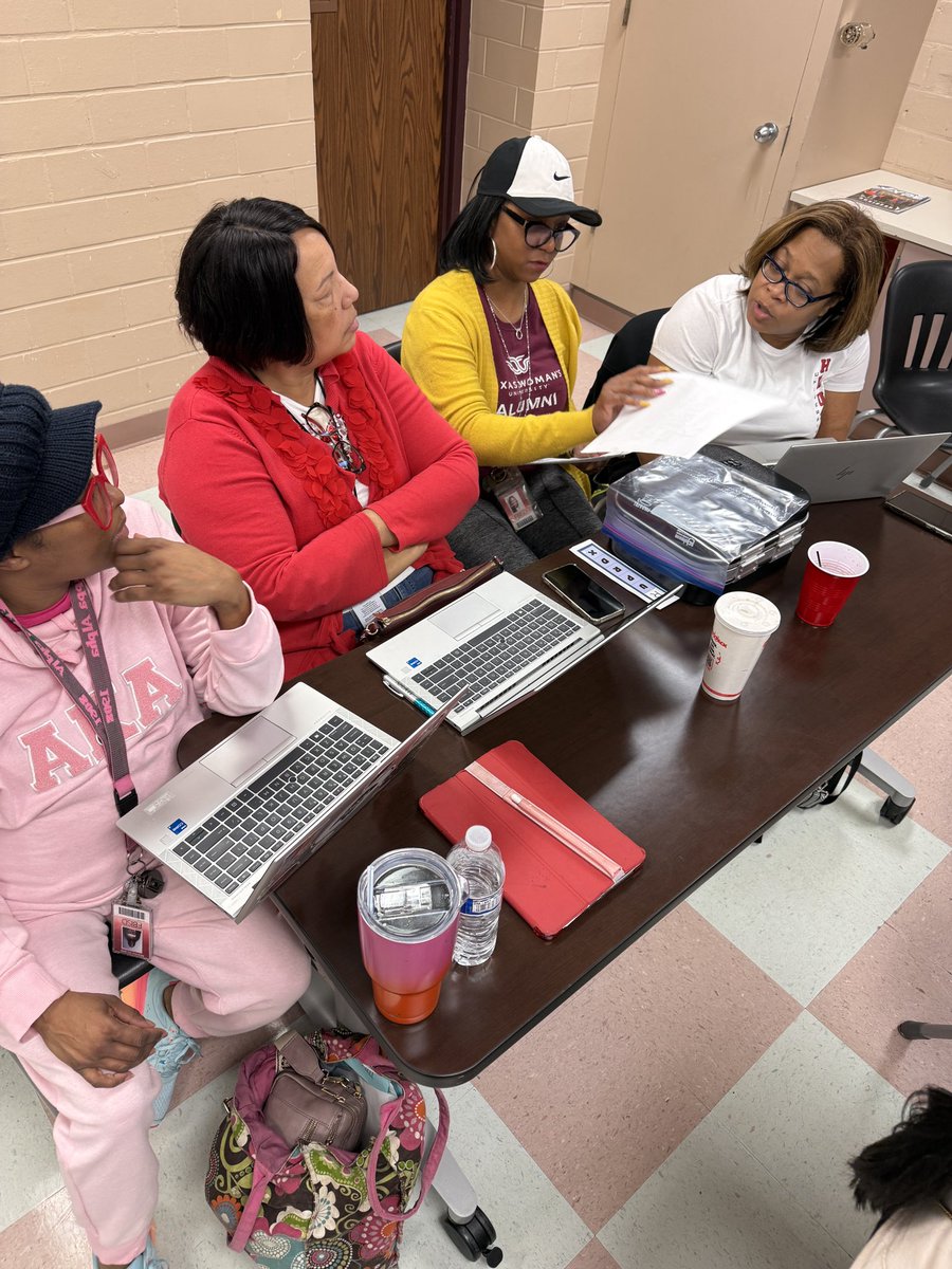 Ms. Tiffany Achiu tweet media