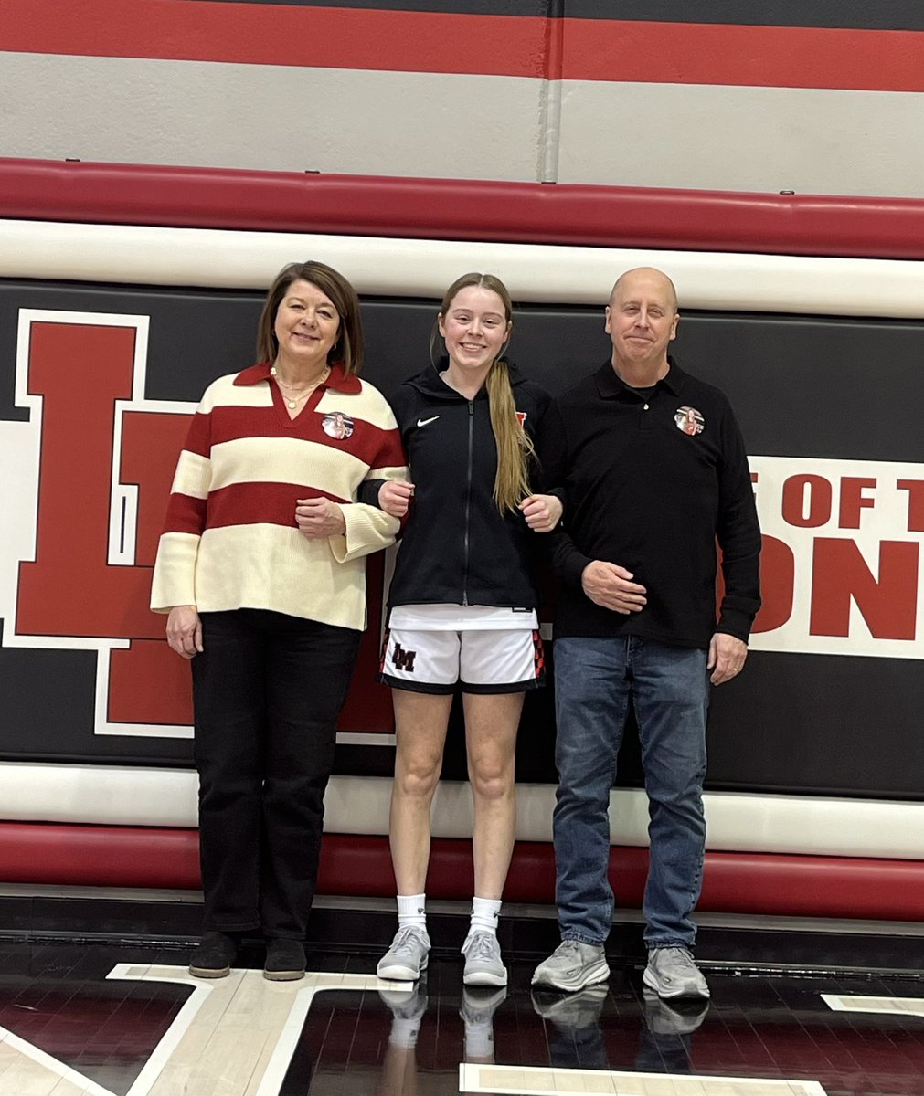 Congrats to our senior basketball players and their parents! <a href="/LinnMarGBB/">Linn-Mar Girls Basketball</a>