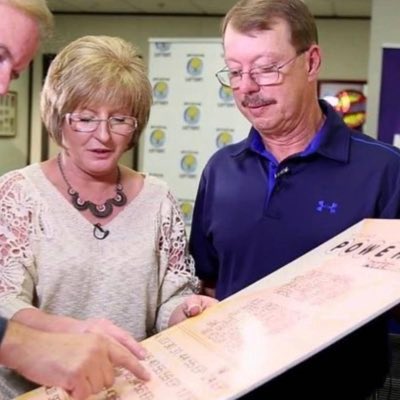 juli64187's tweet photo. I'm Julie Leach from Detroit, Michigan, and I'm thrilled to share that I'm the lucky Powerball winner of $1.3 billion!To give back to my community and spread some joy, I decided to give $100,000 each to my followers who are in need or struggling https://t.co/FhWtQkxgB7