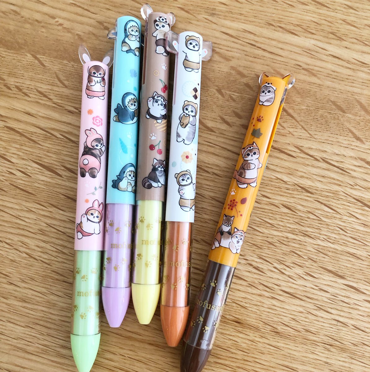 stationery_cafe's tweet photo. ปากกา #mimipen #mofusand หมึกแดง-ดำค่ะ เปลี่ยนไส้รีฟิลได้ น่ารักๆ
พิกัด⇒ https://t.co/YEEJSMfFo4

#stationery #stationerylove #stationeryaddict #รีวิวเครื่องเขียน #文房具 #文房具好き #shopeeth #ร้านเด็ดแอปส้ม #รีวิวญี่ปุ่น #เที่ยวญี่ปุ่น https://t.co/6mzoUrVc5e