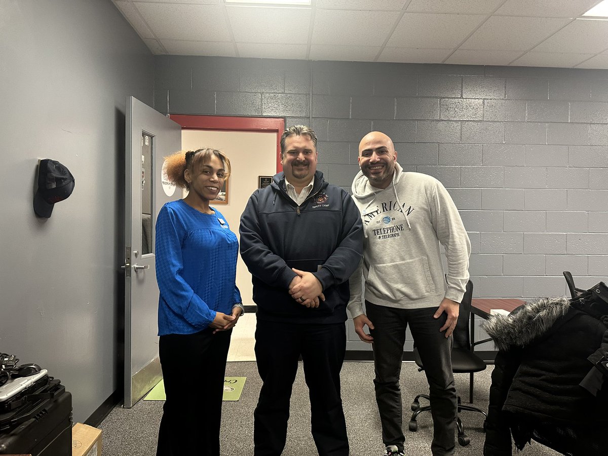 AvrianawithAT&T (@avrianawithatt) on Twitter photo It was a great pleasure to work with the agawam fire department we look forward to working with the next two other groups
<a href="/RiveraKelvin1/">Kelvin Rivera</a>
<a href="/firas_smadi/">Firas Smadi</a>
<a href="/FirstNet/">FirstNet, Built with AT&T</a> It was a great pleasure to work with the agawam fire department we look forward to working with the next two other groups
<a href="/RiveraKelvin1/">Kelvin Rivera</a>
<a href="/firas_smadi/">Firas Smadi</a>
<a href="/FirstNet/">FirstNet, Built with AT&T</a>