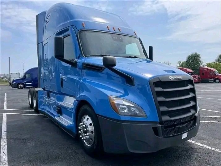 I have trucks for rent and sell 
Selling /$33,000
Hire for a week:$1000
Hire for two weeks :$2000
Hire for a month :$5,000
Deposit before service
Your address/location/and name
Payment method
All payment accepted 
Send a direct message 
If you're interested.