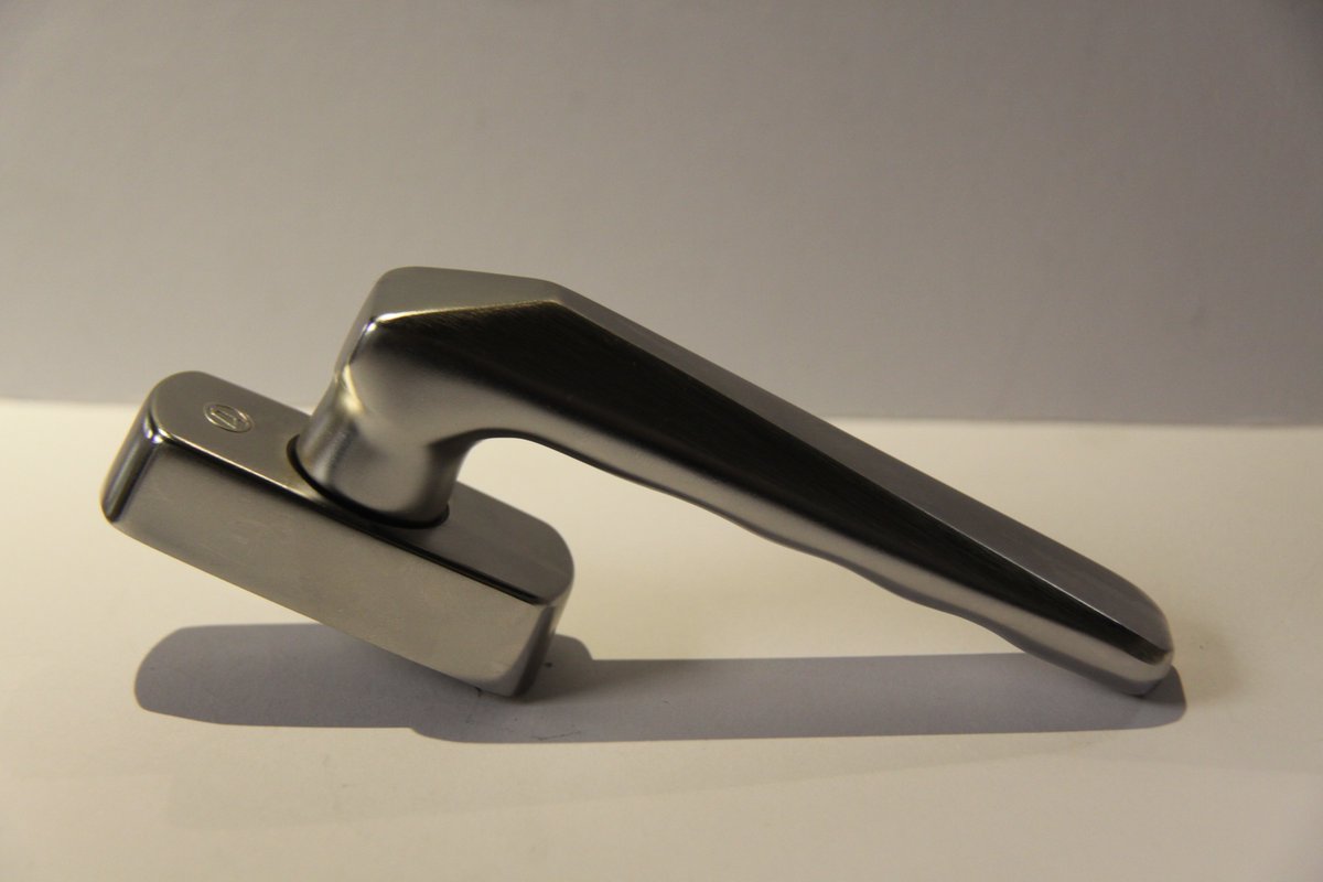 Kyotohardware88's tweet image. Upgrade your windows with our stunning 304 stainless steel window handles! IFT certified for top-notch quality. Durable and stylish. #StainlessSteel #WindowHandles #IFTcertified