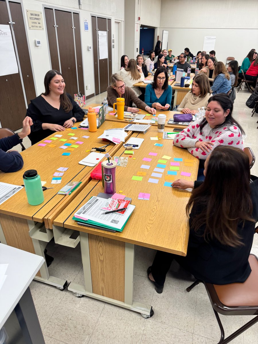 IrvineMathProj's tweet image. Exciting work with Garden Grove TK-12 educators refining their vision for math teaching & learning!📚🔢 Norming understanding to make informed, impactful textbook adoption decisions. #MathEd #GGUSD #IrvineMathProject