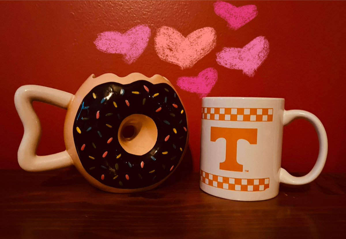 OtherMissingMug's tweet photo. Happy Valentines Day! https://t.co/uQL64CABI9