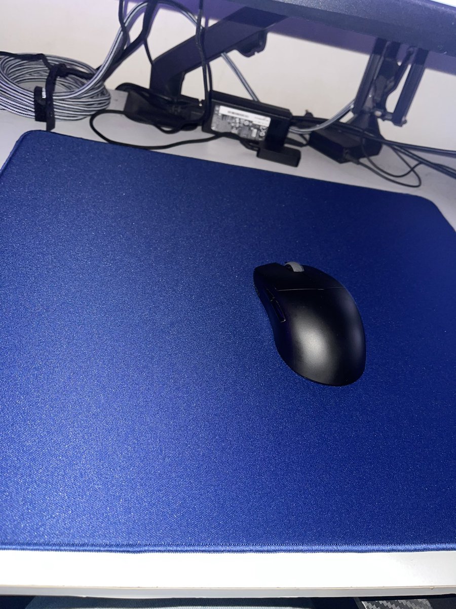 lfg! thx al goat <a href="/rowancyfps/">constantino</a> 
ahora si a pegar balitas 🫡