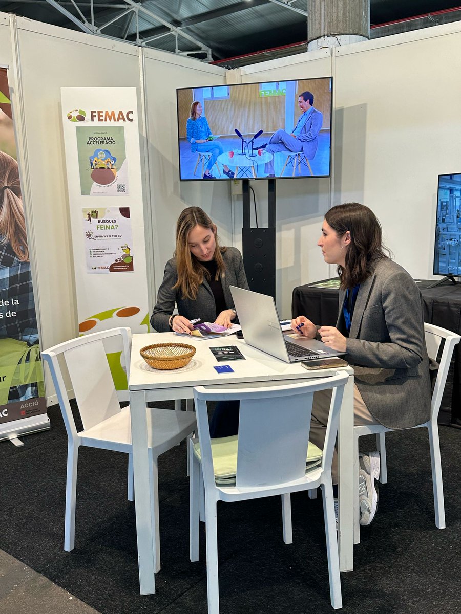 FormaOcupaLleida tweet media