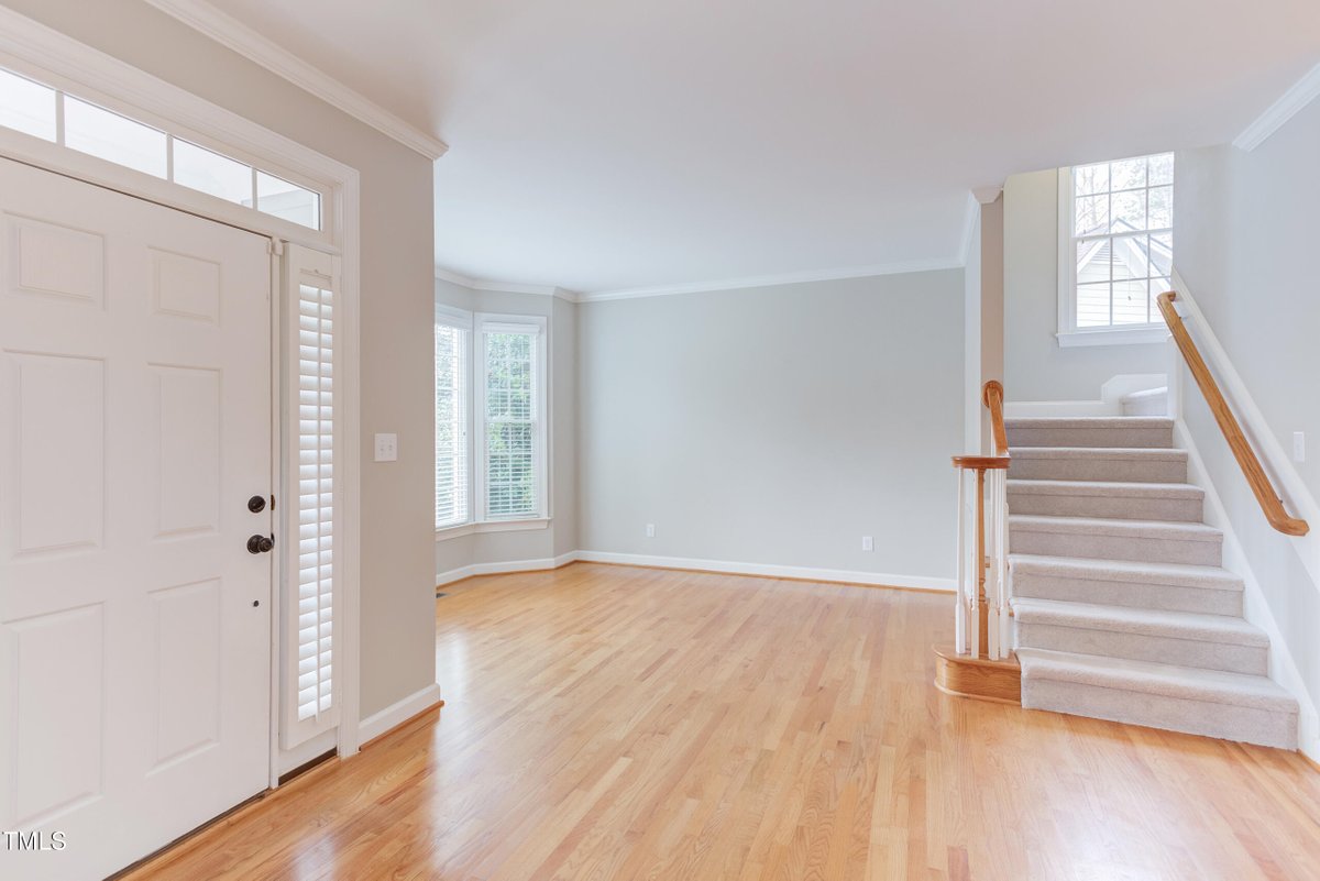 debkapmac's tweet photo. 100 Rivercreek Place, Carrboro, NC, 27510
4 bed | 2.5 bath 2627 Sq. Ft.
Active | 710000
https://t.co/dBvSnMp9xW
Just the right one. Right size, location, floor plan, kitchen and SCREENED PORCH!!! Tucked away on a quiet cul-de-sac lot in the desirable Berryhill subdivision.... https://t.co/yw3csSD30M