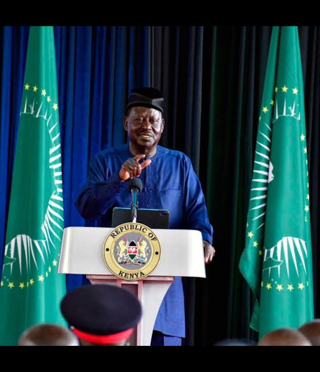 OmolloMumbo's tweet photo. *My Predicted For Africa*

THE LION IS ROARING.... IT'S BABA'S D-DAY MINE IS TO WISH HIM THE BEST AS HE STEER'S TO THE NEW ERA OF HIS LIFE,,,, MAY OUR MOTHER-LAND CONTINENT BE PLEASANT WITH THE BEST THAT IT DESERVES.. HYREE AFRICA.  @RailaOdinga Good of lucks Jakom https://t.co/rdegtEYXtn