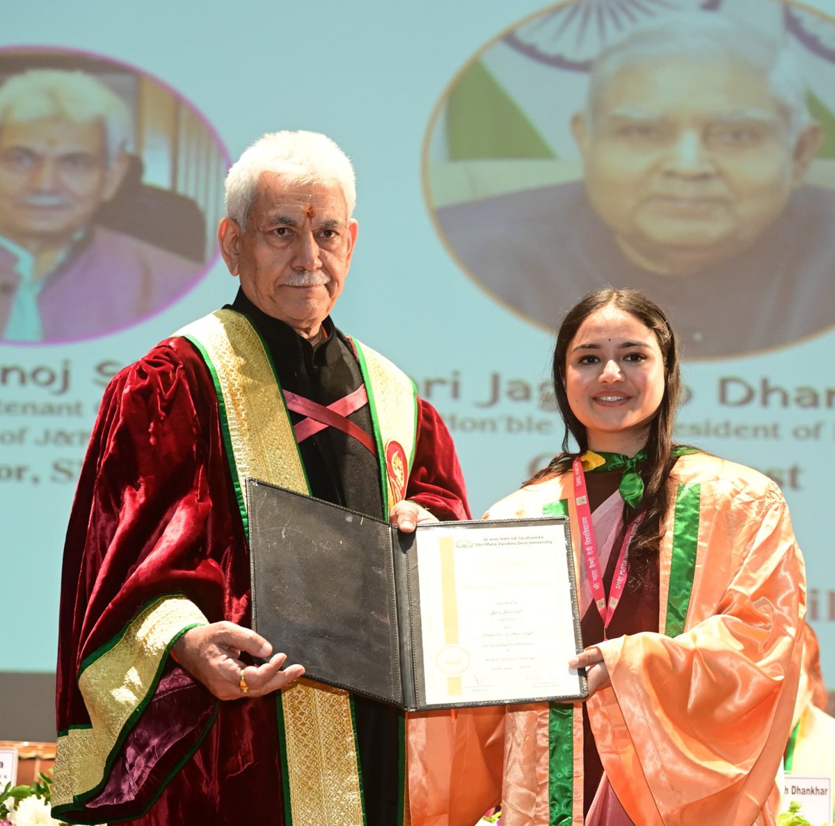 OfficeOfLGJandK's tweet image. The strength of our nation will be determined by values, innovation &amp;amp; knowledge and I strongly believe the young men &amp;amp; women graduating in this Amrit Kaal will shape destiny of our nation. Those stepping out today into the real world have a unique opportunity of nation building.