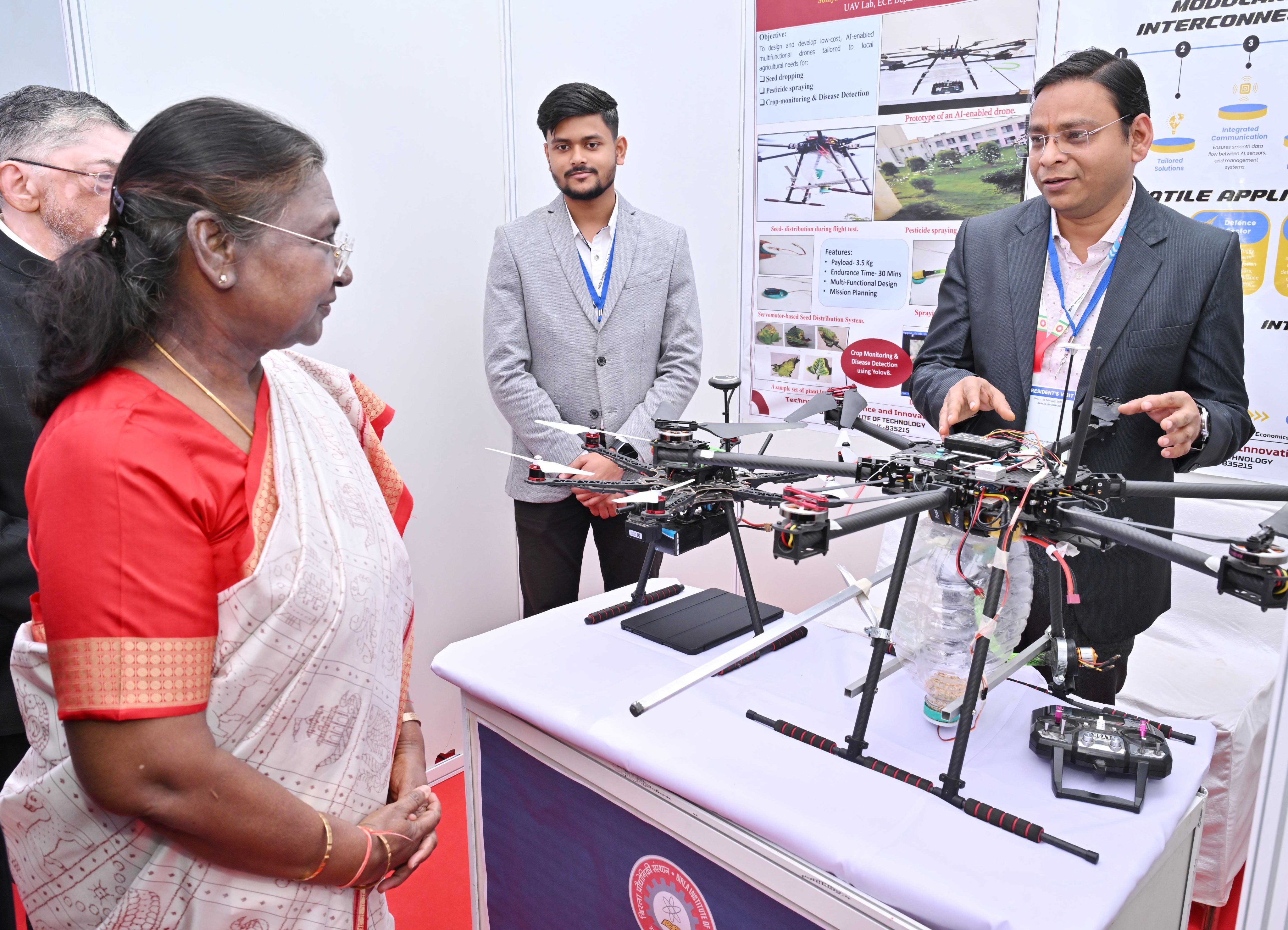 President Draupadi Murmu said that technology and humanities complement each other.