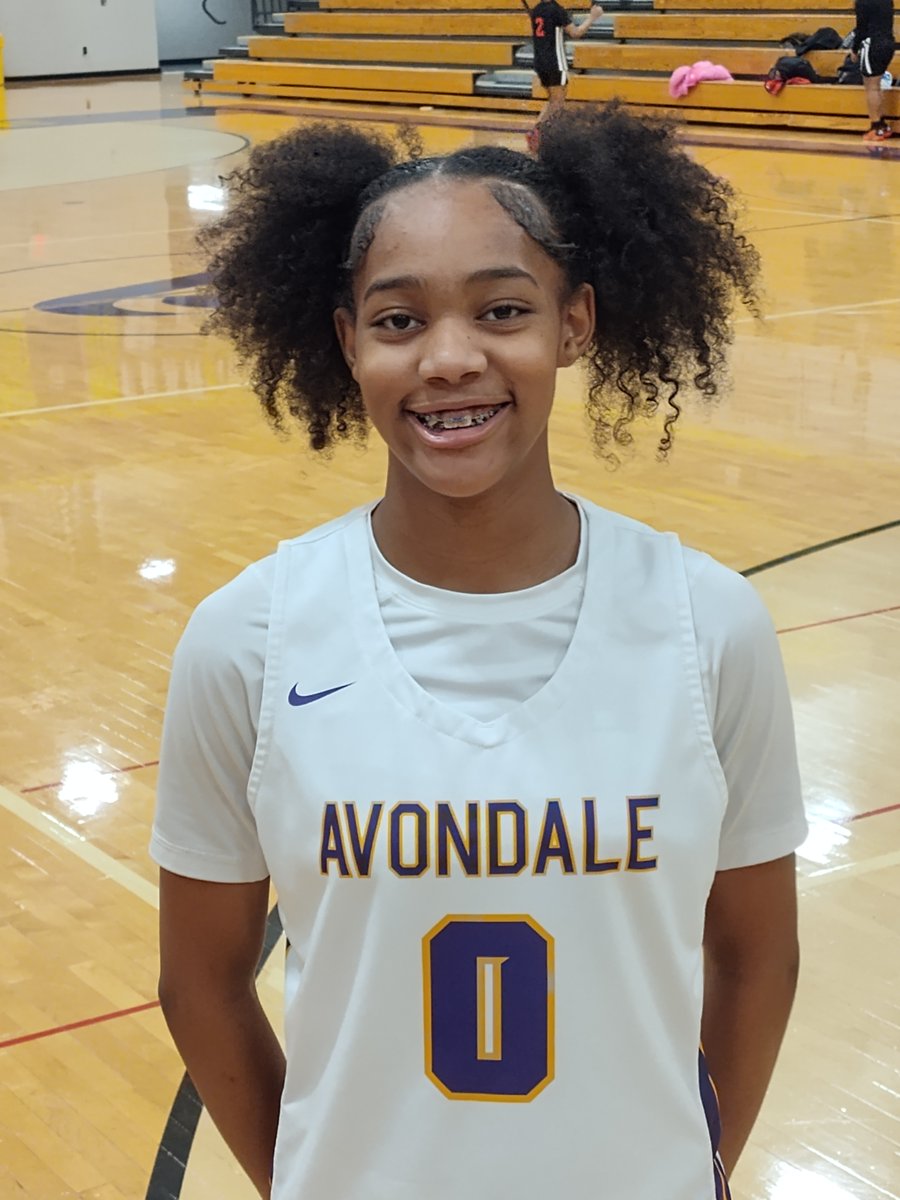 Southfield A&amp;T &amp; Avondale played an almost even 3rd qtr as Southfield took a 40-35 edge into the 4th.  They still led 42-38 when Avondale went on a run; 6' Anchal Watson scored in the post, then Amaria Daniel snagged a defensive rebound &amp; fed Sasha McClellan ahead for a fast
