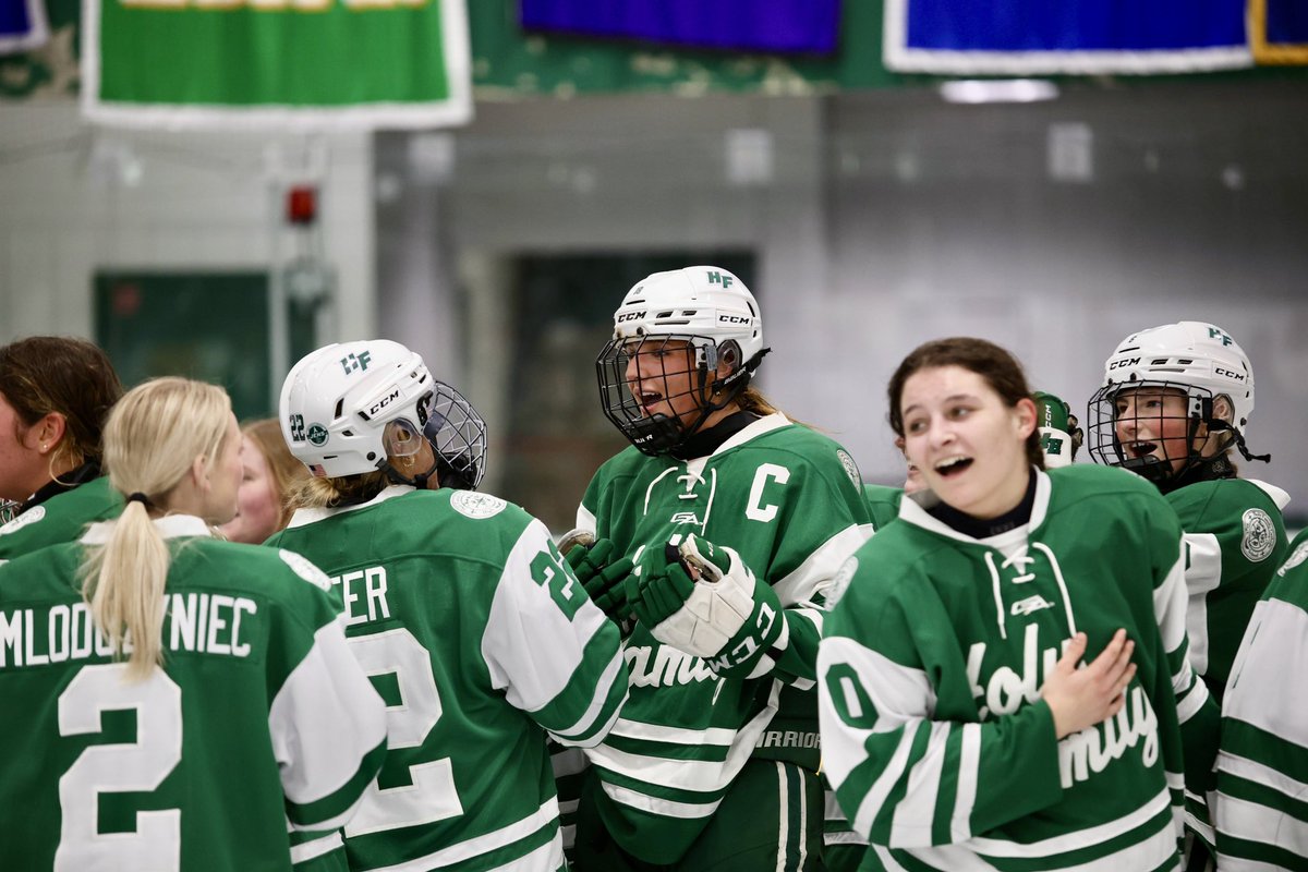 YouthHockeyHub's tweet image. GHS
Section 2AA Final

End of OT
Holy family &amp;gt; Minnetonka (2-1)

GWG: Schugel 

SOG: 25-21 Skippers

Holy Family is headed to State!