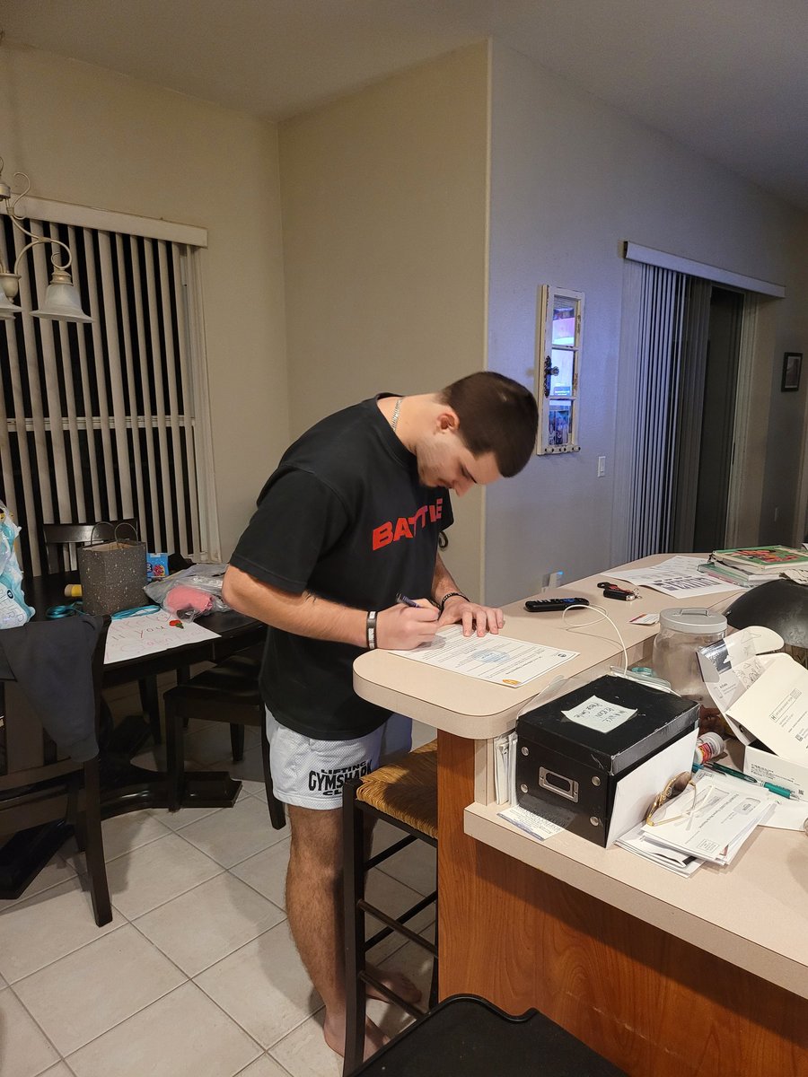 Jordan Carlin (@jordancarlin16) on Twitter photo Officially committed to Hendrix tonight!! So proud of him and excited. <a href="/RussHeidiSLC/">Russ and Heidi Phillipsπ</a> <a href="/NotCoachBuck/">NotBuck NotBuchanan</a> <a href="/ScoutNickP/">Coach Nick Pennisi</a> <a href="/coachSKYNYRD/">Justin Fenton</a> <a href="/CoachGiga/">Daniel Gigantelli</a> <a href="/coachaschmitz/">Andrew Schmitz</a> <a href="/MitchellHSFB/">JWMHS Mitchell FB</a> Officially committed to Hendrix tonight!! So proud of him and excited. <a href="/RussHeidiSLC/">Russ and Heidi Phillipsπ</a> <a href="/NotCoachBuck/">NotBuck NotBuchanan</a> <a href="/ScoutNickP/">Coach Nick Pennisi</a> <a href="/coachSKYNYRD/">Justin Fenton</a> <a href="/CoachGiga/">Daniel Gigantelli</a> <a href="/coachaschmitz/">Andrew Schmitz</a> <a href="/MitchellHSFB/">JWMHS Mitchell FB</a>