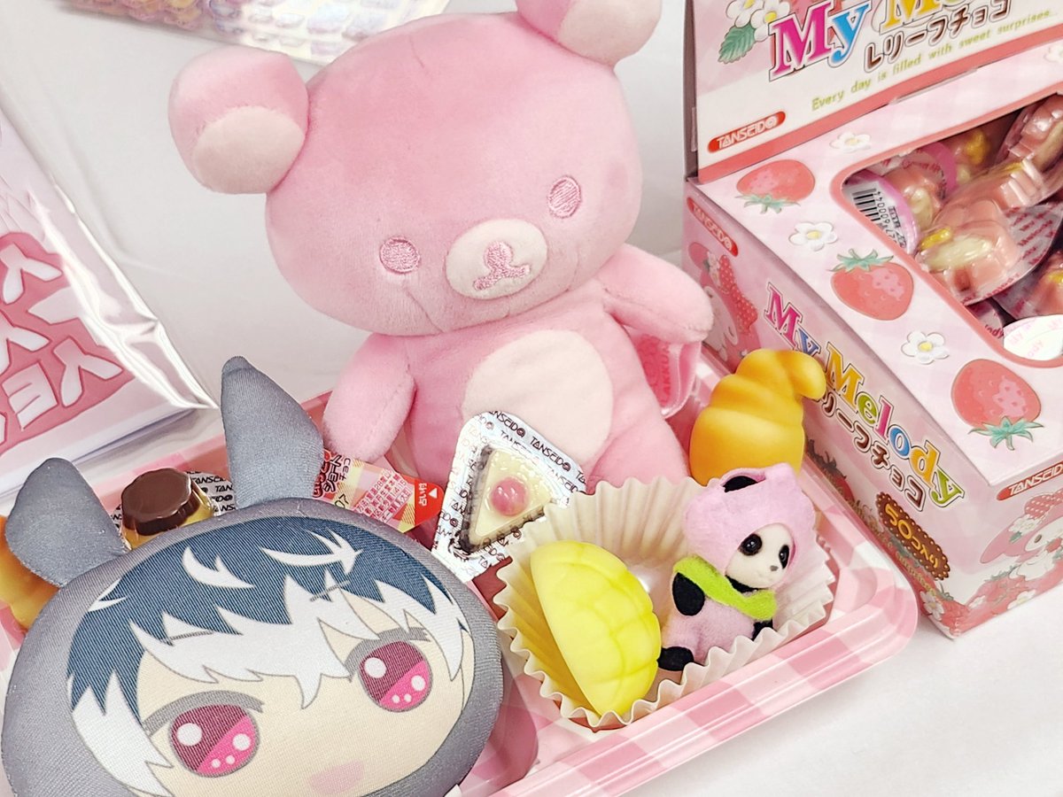 유키모모 배포전 Re:valentine
[론7] 부스 놀러 오세요~♬｡.︎☆
현장판매 하고 있습니다!!!
지금은 비록 스티커만 남았지만
초코는 아직 많아요 >////<
발렌타인 기념으로 잔뜩 가져왔어요