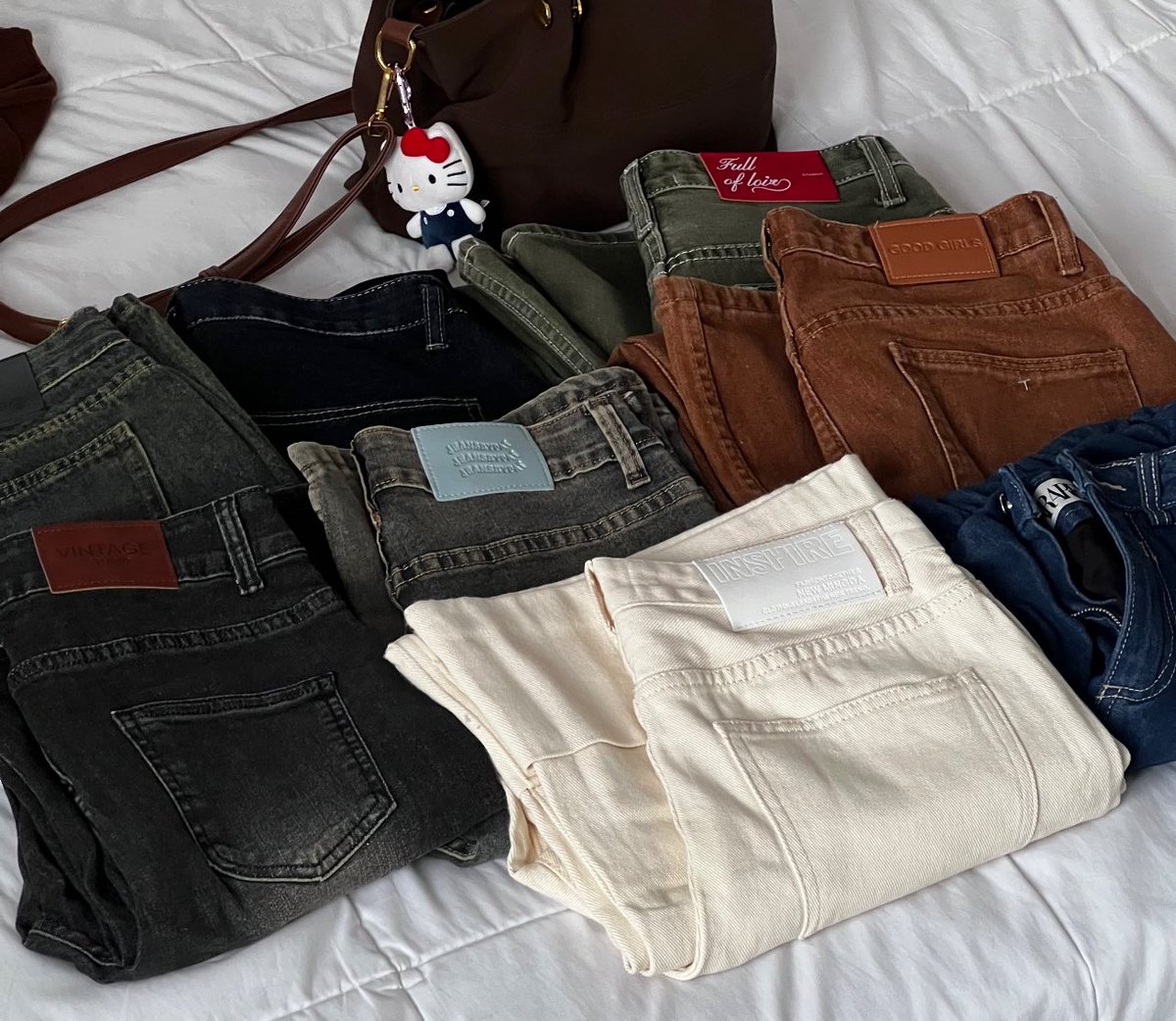 nchdaq's tweet image. มีหลังไมค์มาว่าอยากให้ป้ายยายีนส์สีอื่นด้วย เธรดนี้เลยจะมารวมพิกัดกางเกง+กระโปรงยีนส์👖🧢ทั้งหมดที่ซื้อมาแล้วชอบ ตรงปก ทรงสวยให้นะคะ มีเกิน 20 ตัว+🍎🧸🍵