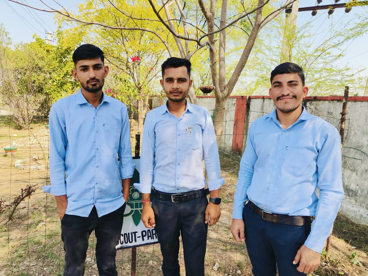 ashokbeniwal_A1's tweet photo. थकान कभी भी काम की वजह से नही होती है
थकान होती है '' भय , चिंता , निराशा ओर अंसतोष '' के कारण
#life #drlife #agriculture #Department #postoftheday https://t.co/6mftJJt7h4
