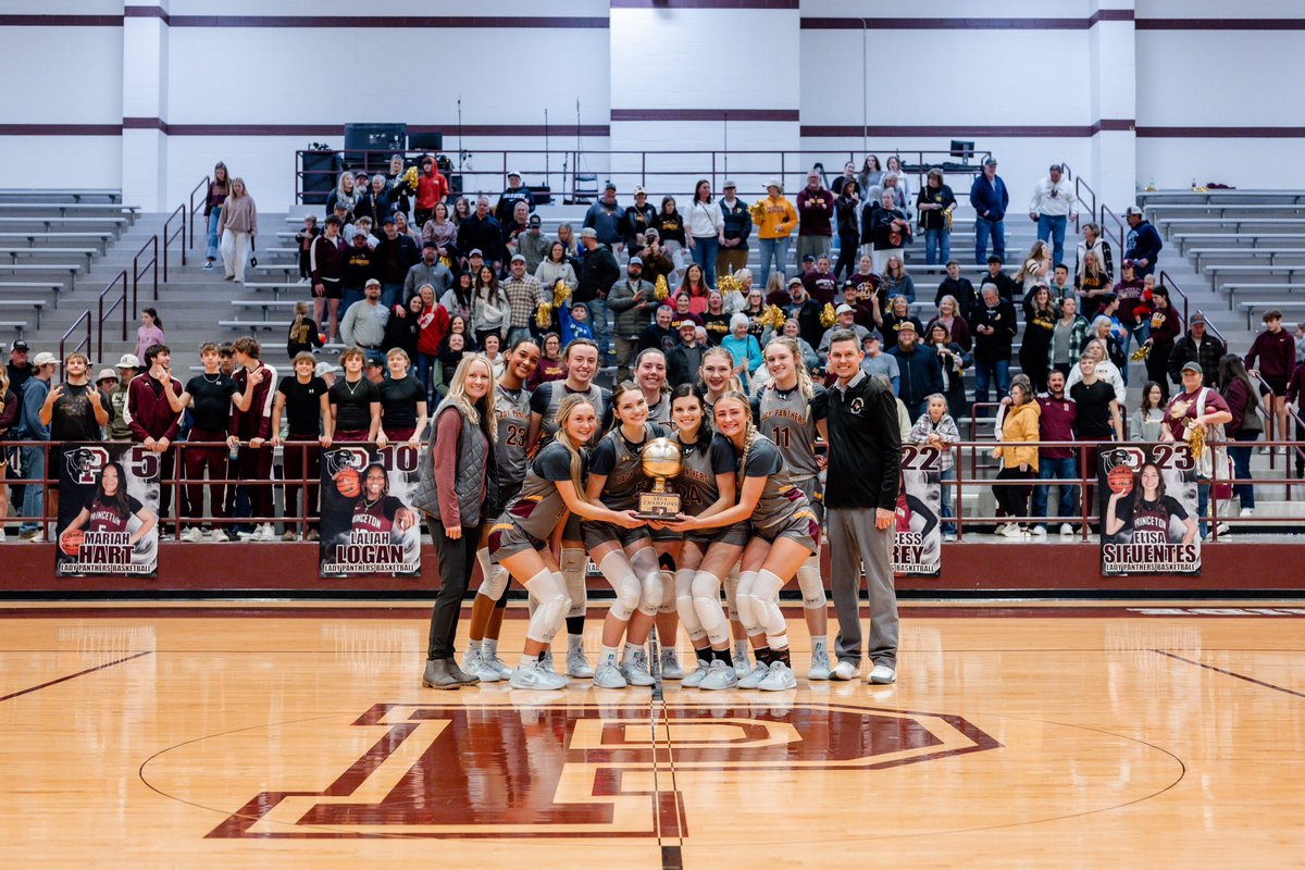 Bells wins Area verse Madison.  59-26.  Regional Semi against Quitman.  Details to follow.
Avery Taraba had 12
3 with 9 points Abby Little, Bailey Floyd, Laykin Little
Madison Steward had 7

<a href="/JasonDellaRosa/">Jason Della Rosa</a> <a href="/reedsports/">David Reed</a> <a href="/AdamOgburnTV/">Adam Ogburn</a> <a href="/TXHSGBB/">#TXHSGBB—TXHSGBB.com</a> <a href="/STBA_TX/">STBA-TX.com</a> <a href="/AustinTGCA/">TGCA</a> <a href="/Tabchoops/">𝙏𝘼𝘽𝘾🏀📋</a>