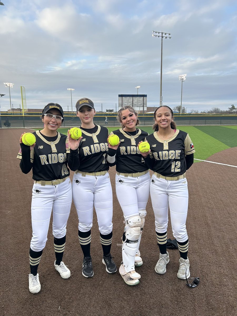 Fossil Ridge Softball tweet media