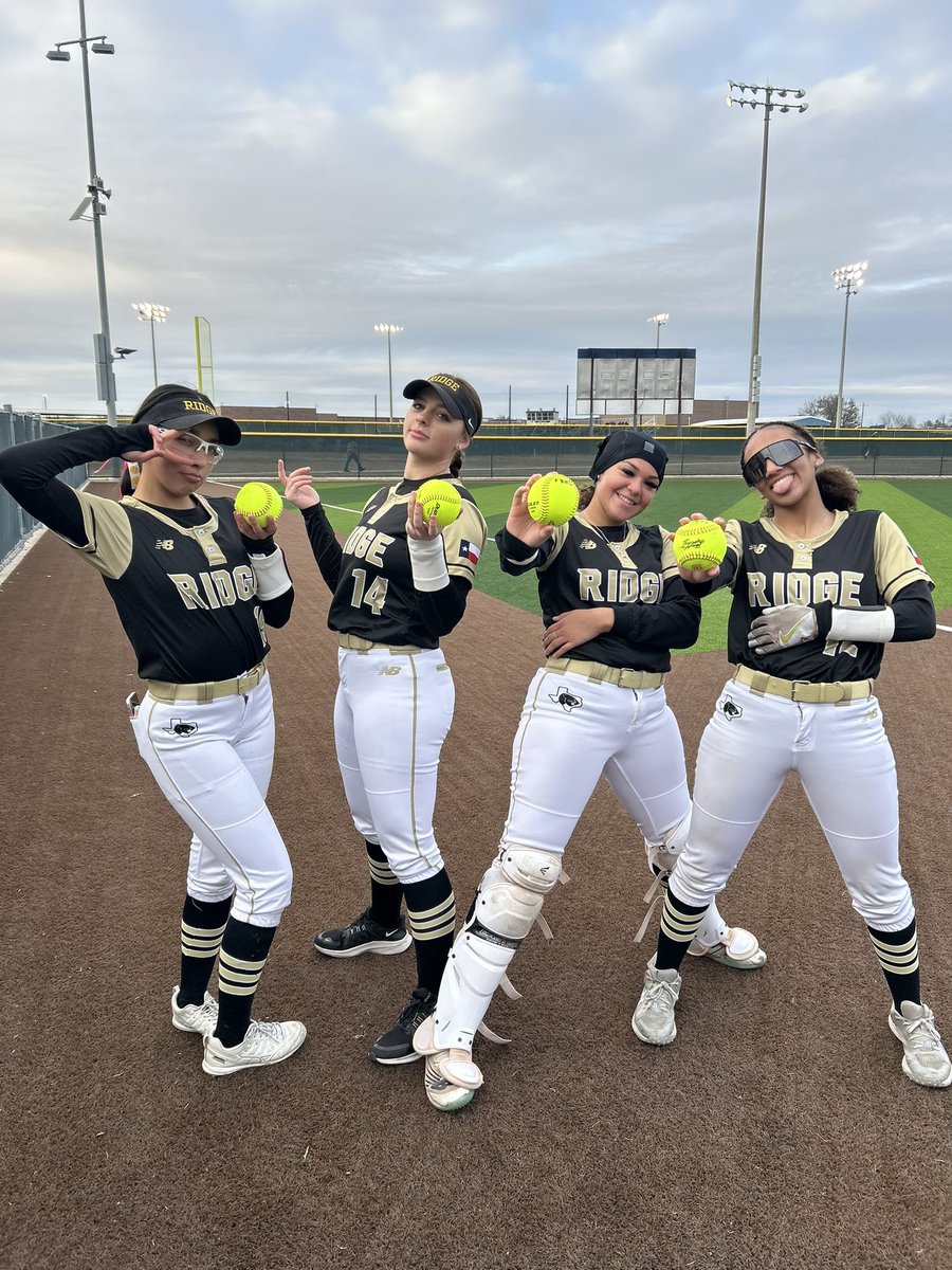 Fossil Ridge Softball tweet media
