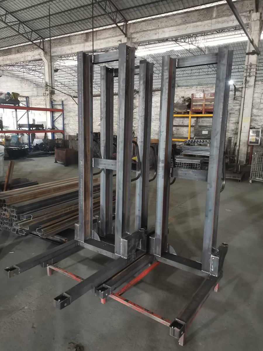 matta_yang's tweet image. Stacker Manual Hydraulic Equipment.
High-strength welding, rock-solid load capacity! Crafted with precision, every detail is built to last, making your tasks easier and safer!
#ManualLifter #ProfessionalWelding #EfficientTools #DurableDesign #stackerequipment