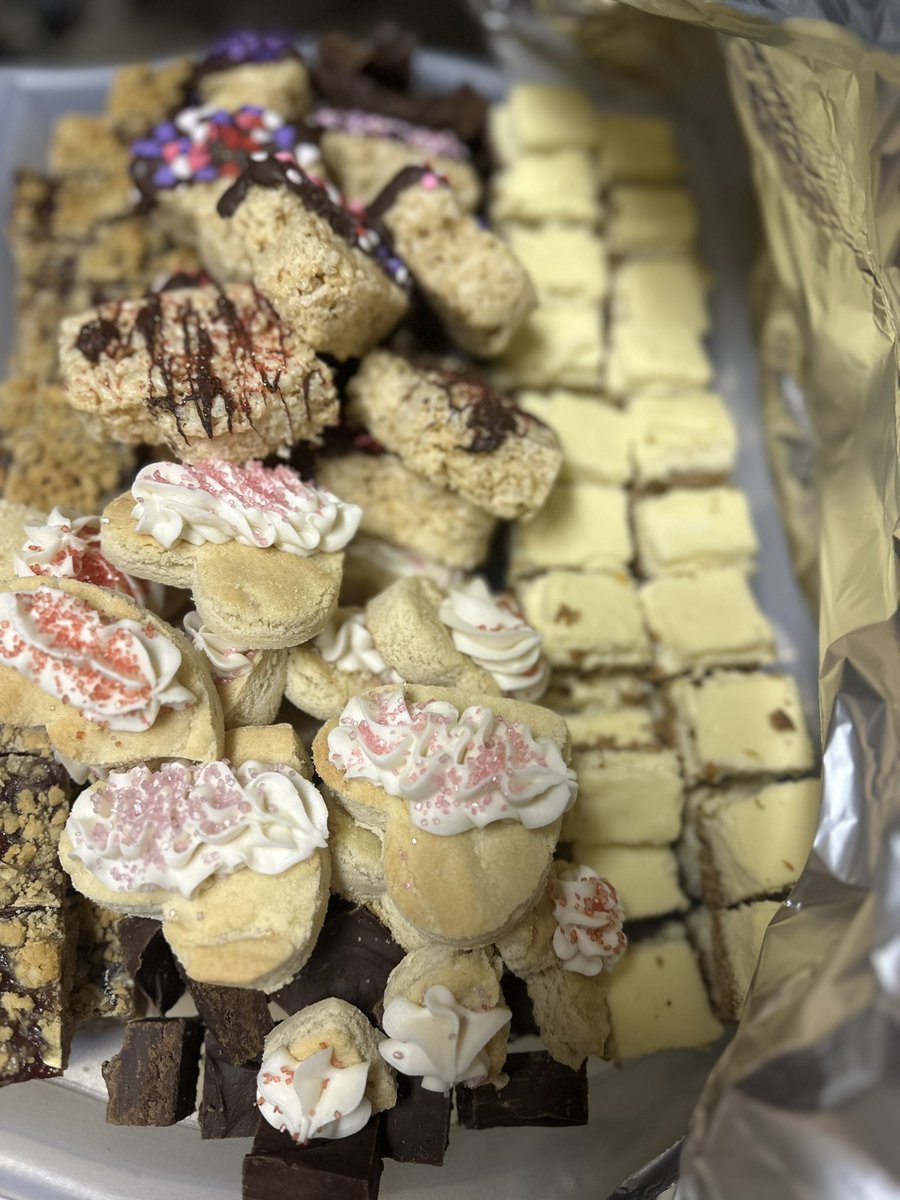 bikerbakerchic's tweet photo. Happy Valentine’s Day!!  Here’s what I made for today!! https://t.co/KeAUCBwzR6