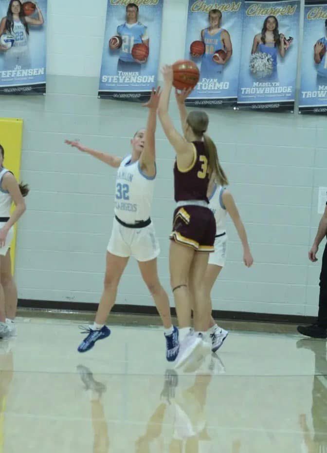 Sanford Sports Academy Basketball Teams (@ssahoopsteams) on Twitter photo 2️⃣0️⃣2️⃣6️⃣ <a href="/h_luethmers/">Hazel Luethmers</a> set a school record by scoring 4️⃣3️⃣pts tonight in the De Smet win‼️ She added 8️⃣rebs and 5️⃣assists to go with it!!
#SanfordSports | #StrongerTogether 2️⃣0️⃣2️⃣6️⃣ <a href="/h_luethmers/">Hazel Luethmers</a> set a school record by scoring 4️⃣3️⃣pts tonight in the De Smet win‼️ She added 8️⃣rebs and 5️⃣assists to go with it!!
#SanfordSports | #StrongerTogether