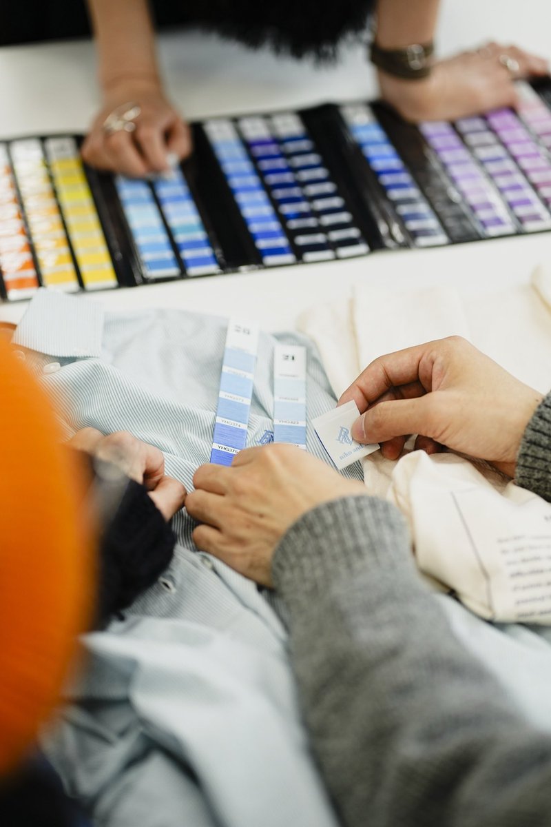 nikoand's tweet image. 【告知!!】竹下玲奈×NAVYS×ニコアンドコラボ商品発売決定✨
豪華コラボレーションがついに実現！2025年4月、新たなときめくスタイルを提案する限定アイテムを発売いたします。

コラボ商品に関する最新情報は @nikoand をご確認ください📣

#NAVYS #竹下玲奈