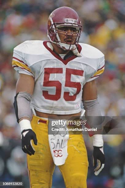 <a href="/FB_Helmet_Guy/">FB_Helmet_Guy</a> Junior Seau
