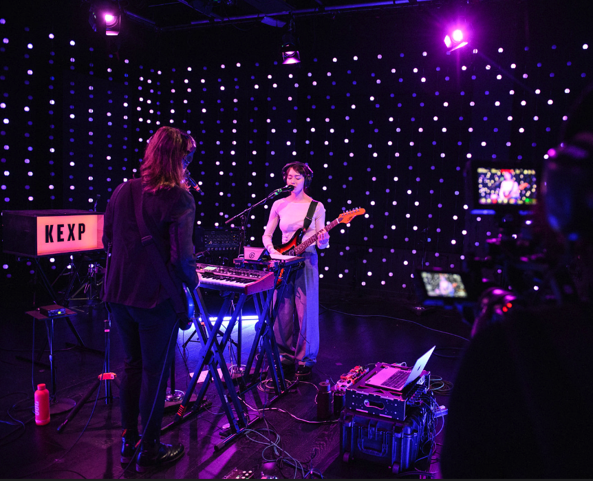 ⚡️ KEXP x FAZERDAZE 💜
youtube.com/watch?v=vFzTCW…