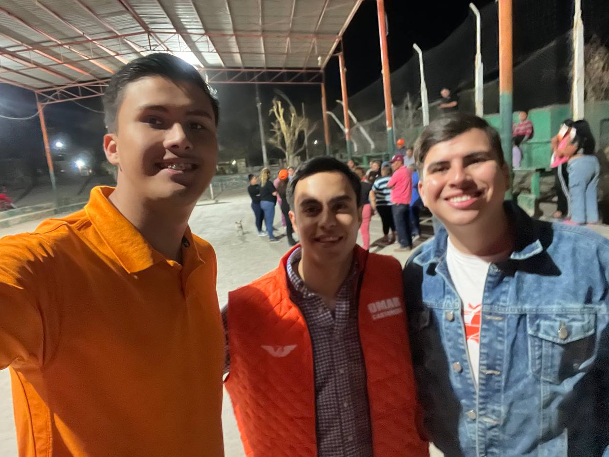 Oficialmente terminamos esta gran experiencia en #GomezPalacio, vamos con todo <a href="/Omarecasta/">Omar Castañeda</a> ! 🦂🧡

Pd. Este es mi 4to estado en el que hago campaña, cuál será el siguiente?... 🗺📍🧡