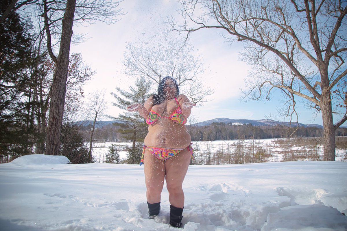 I might kinda like cold stuff 🥶❄️😜

PC <a href="/thesinematogra4/">The Sinematographer 📽📸📈</a>
