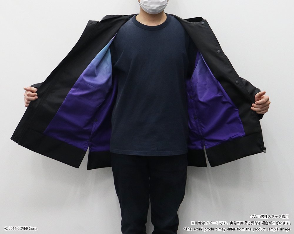 SEE THE FIT! 
The inside is colorful too just like Biboo's!