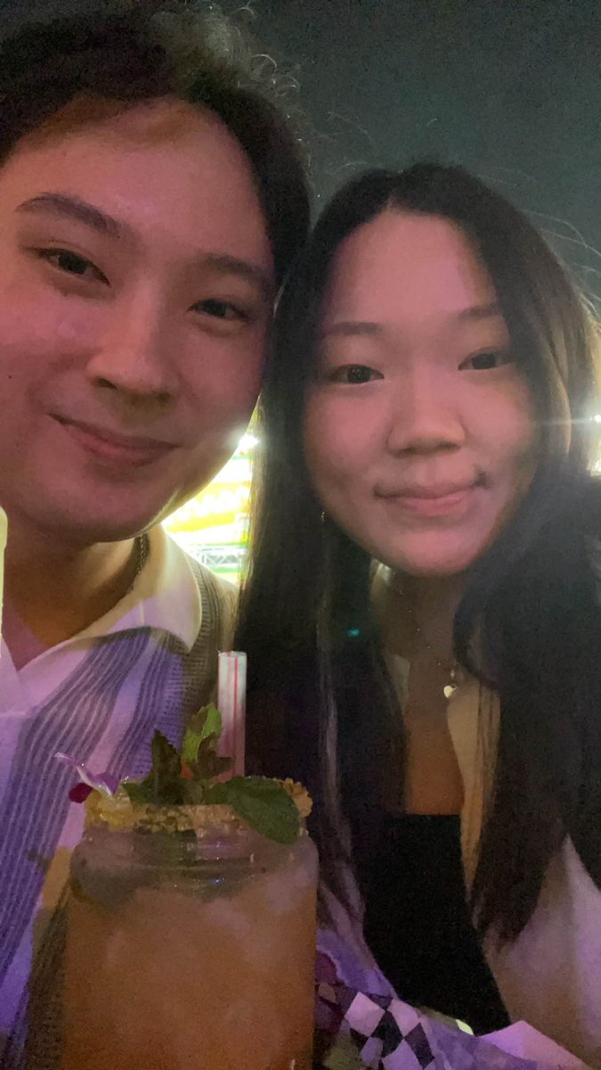Jonaaa6_VAL's tweet image. Late n shit but happy valentines day n shit to the goat of my life n shit i love you n shit @narinoms ❤️❤️❤️❤️❤️❤️❤️❤️❤️