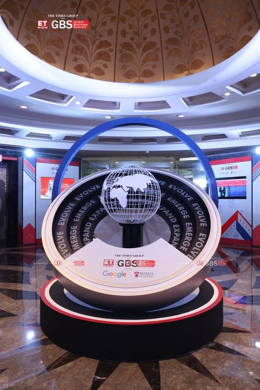 Unique__Ladka's tweet image. 📲 Digital payments, but safer! @sharathbulusu of @GooglePay talks trust, security &amp;amp; the fintech future.  #ScriptingATomorrow